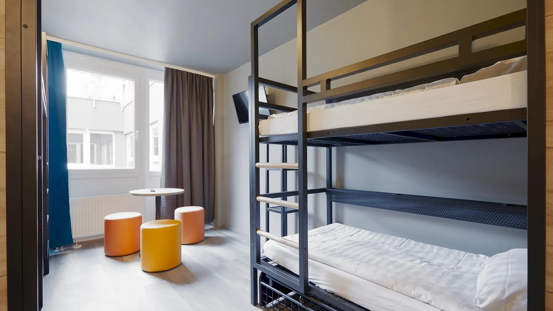 A&O Duesseldorf Hauptbahnhof Hotel