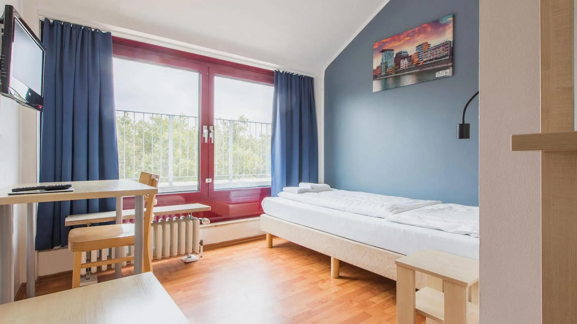A&O Duesseldorf Hauptbahnhof Hotel