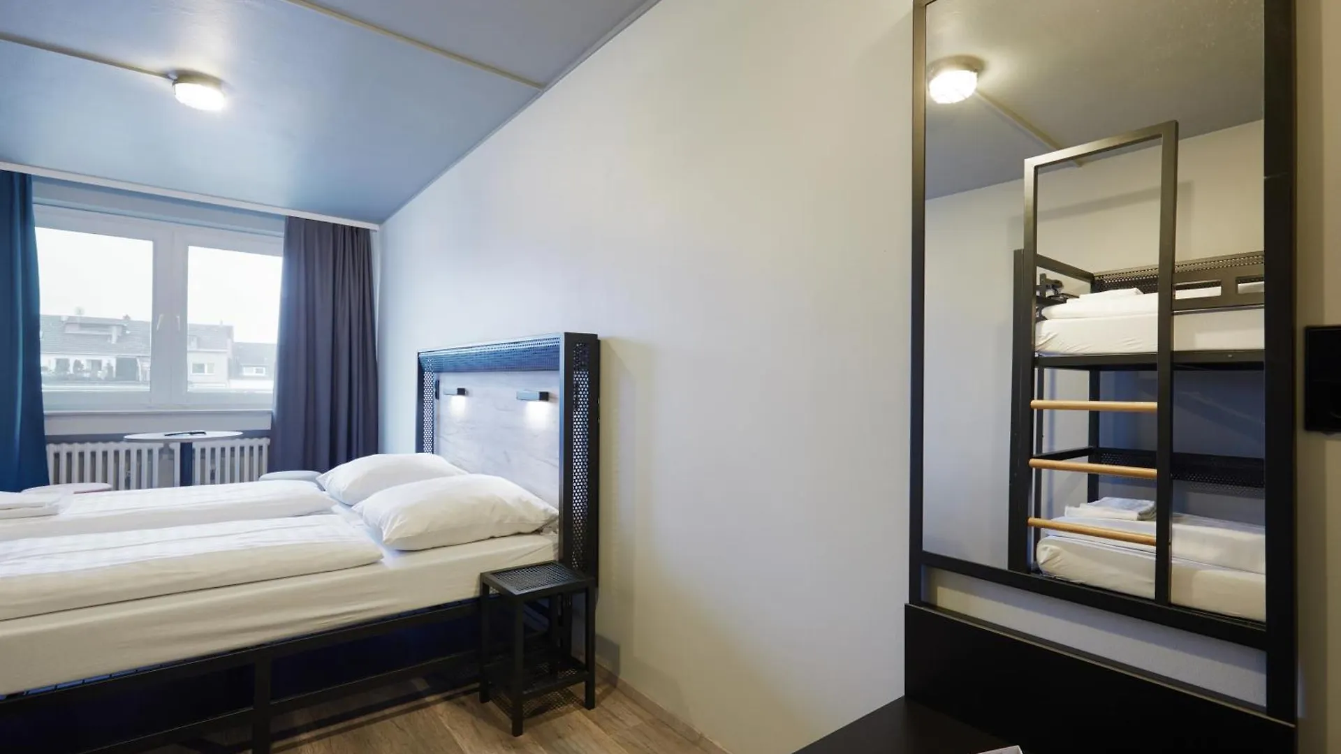 A&O Duesseldorf Hauptbahnhof Hotel
