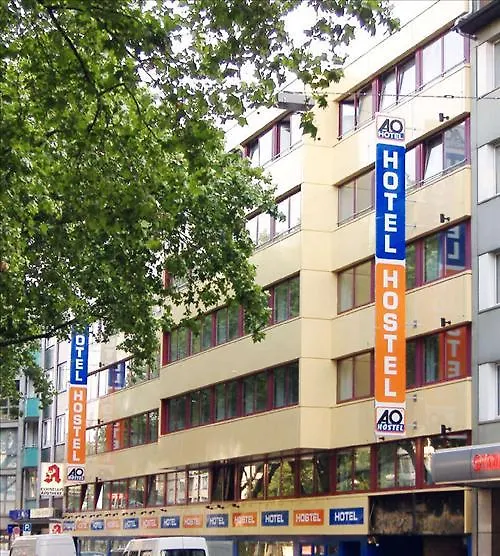A&O Duesseldorf Hauptbahnhof Hotel